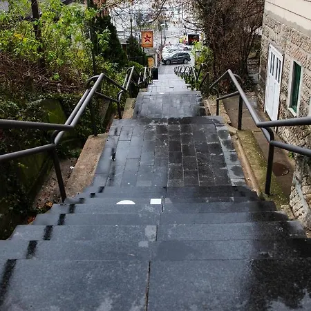 Vrabac, Kosancicev Venac Apartmán *
