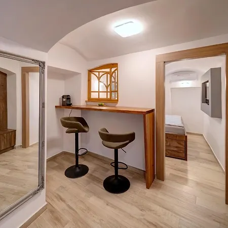 Vrabac, Kosancicev Venac Apartment *